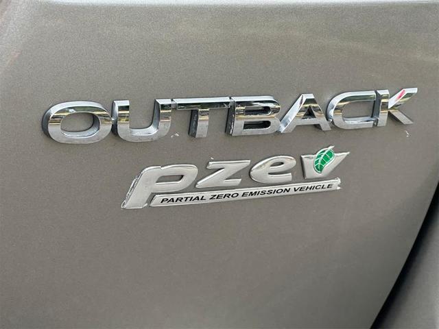 Photo of 2015 Tungsten Metallic Subaru Outback