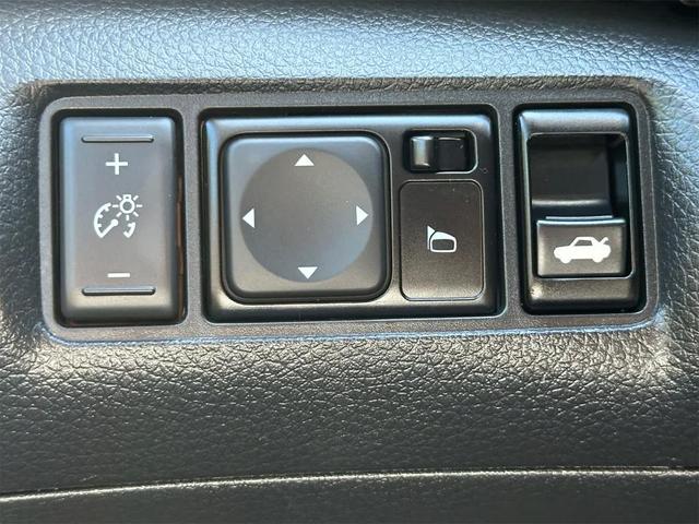 Photo of 2018 Cloud White Nissan Sentra