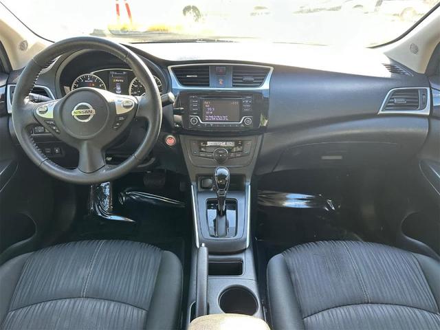 Photo of 2018 Cloud White Nissan Sentra