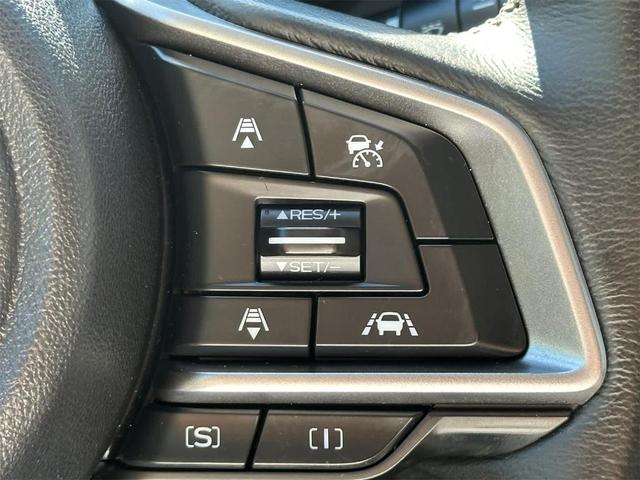 Photo of 2019 Crystal White Pearl Subaru Forester