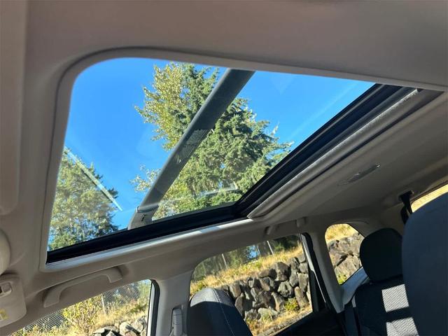 Photo of 2019 Crystal White Pearl Subaru Forester