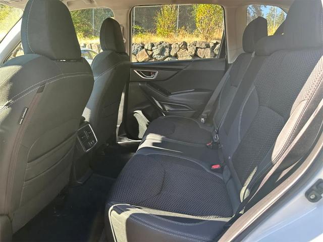 Photo of 2019 Crystal White Pearl Subaru Forester