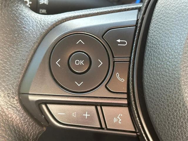Photo of 2021 Super White Toyota RAV4 Hybrid
