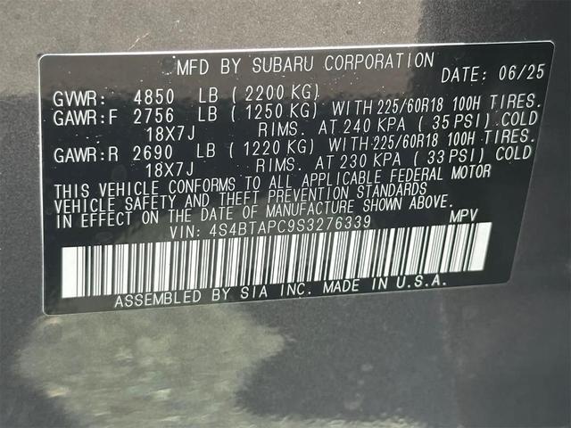 Photo of 2025 Gray Subaru Outback