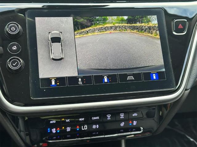 Photo of 2022 Gray Ghost Metallic Chevrolet Bolt EUV