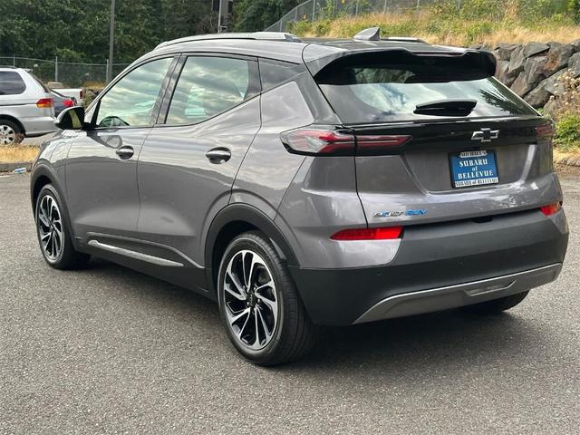 Photo of 2022 Gray Ghost Metallic Chevrolet Bolt EUV
