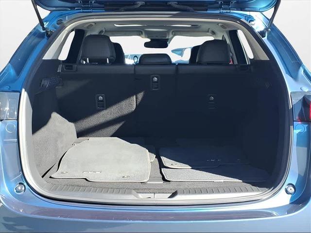 Photo of 2023 Deep Crystal Blue Mica Mazda CX-5