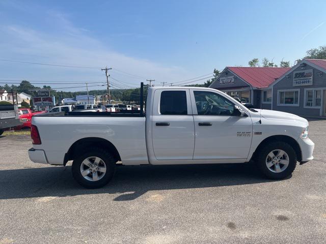 Photo of 2017 Bright White Clearcoat RAM 1500