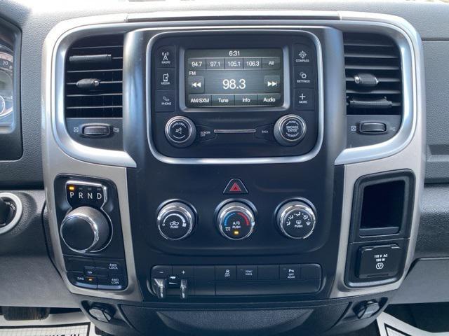 Photo of 2017 Bright White Clearcoat RAM 1500