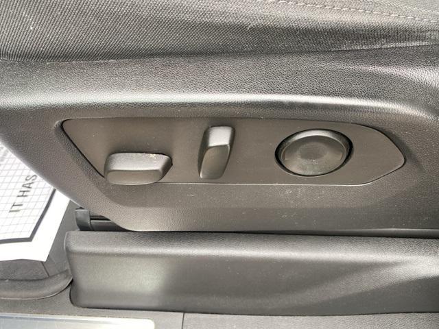 Photo of 2022 Northsky Blue Metallic Chevrolet Silverado 1500