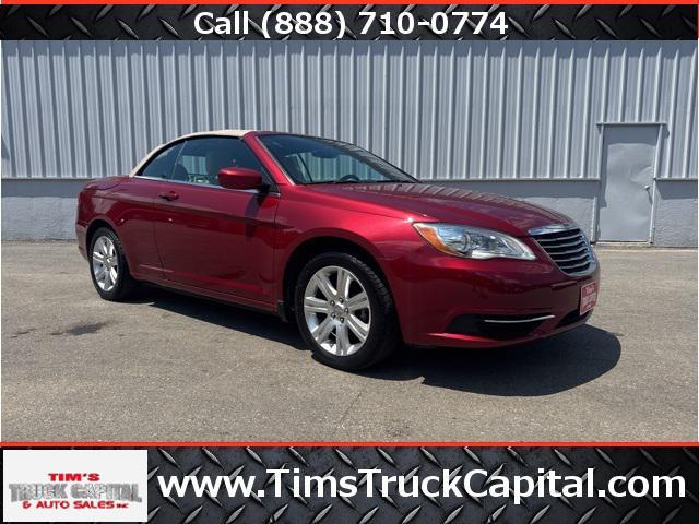 2013 Chrysler 200