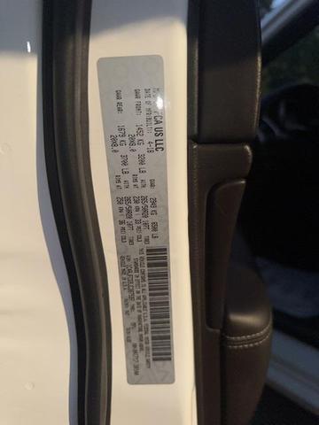 Photo of 2018 Bright White Clearcoat Jeep Grand Cherokee