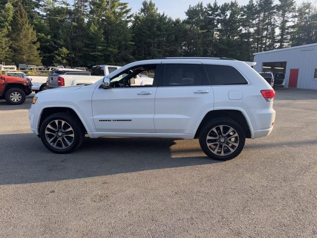 Photo of 2018 Bright White Clearcoat Jeep Grand Cherokee