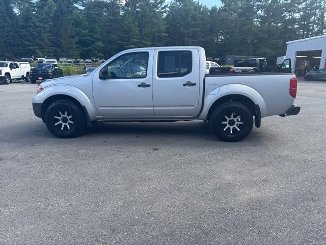 Photo of 2017 Brilliant Silver Nissan Frontier