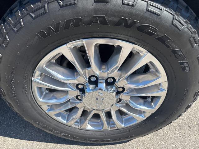 Photo of 2020 Silver Ice Metallic Chevrolet Silverado 2500