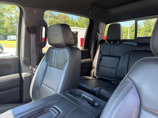 Photo of 2020 Silver Ice Metallic Chevrolet Silverado 2500