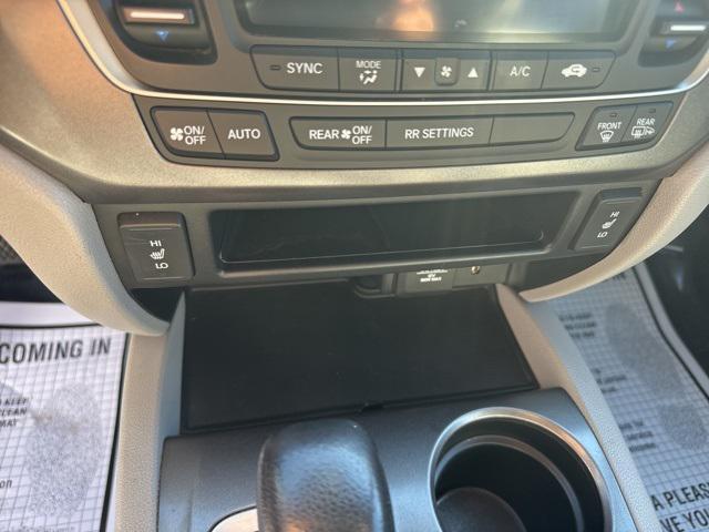 Photo of 2018 Gray Honda Ridgeline