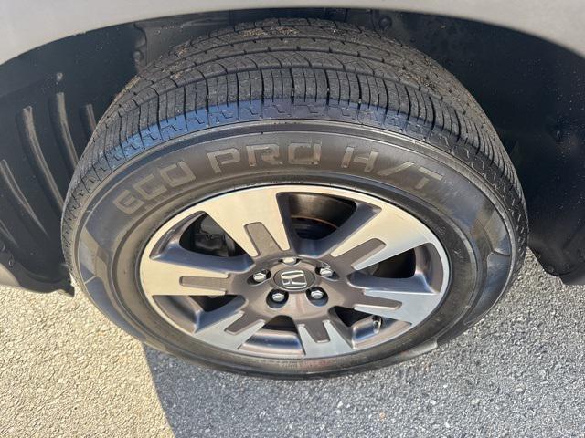 Photo of 2018 Gray Honda Ridgeline