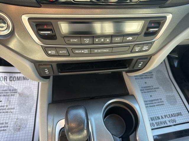 Photo of 2018 Gray Honda Ridgeline