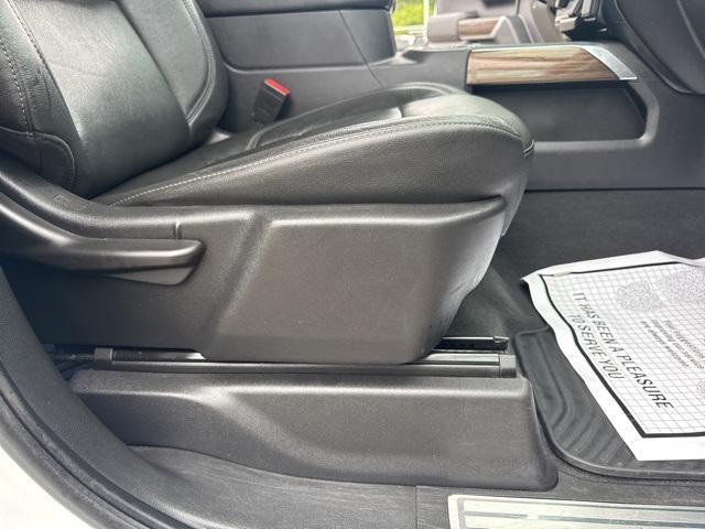 Photo of 2019 Summit White Chevrolet Silverado 1500