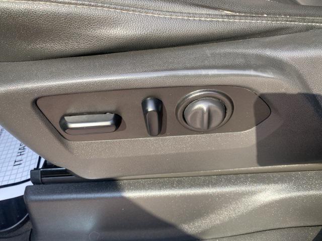 Photo of 2021 Black Chevrolet Silverado 1500
