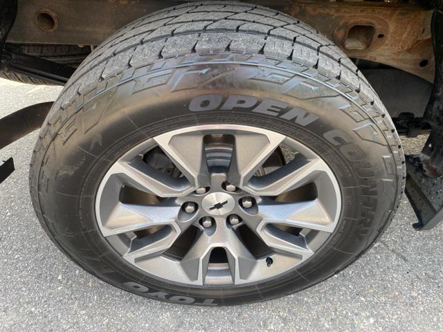Photo of 2021 Black Chevrolet Silverado 1500