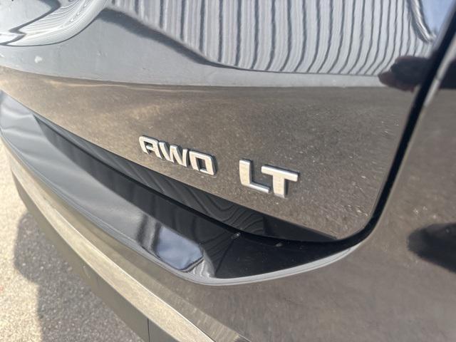 Photo of 2019 Mosaic Black Metallic Chevrolet Equinox