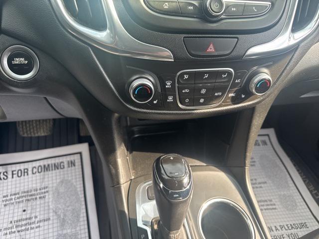 Photo of 2019 Mosaic Black Metallic Chevrolet Equinox