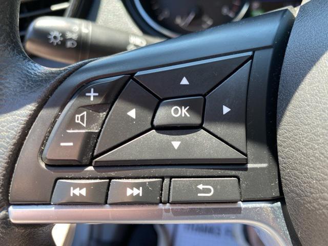Photo of 2018 Gun Metallic Nissan Rogue
