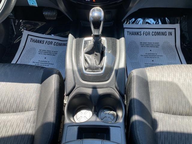 Photo of 2018 Gun Metallic Nissan Rogue