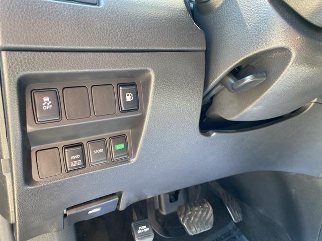 Photo of 2018 Gun Metallic Nissan Rogue