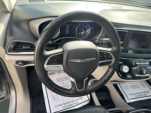 Photo of 2020 Billet Silver Metallic Clearcoat Chrysler Pacifica
