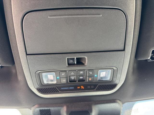 Photo of 2022 White Ford F-150