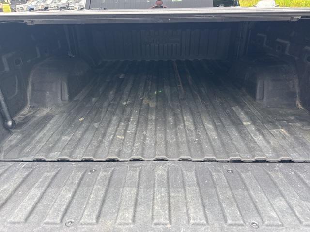 Photo of 2022 Onyx Black GMC Sierra 1500