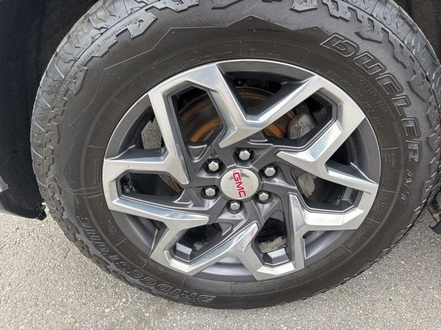 Photo of 2022 Onyx Black GMC Sierra 1500