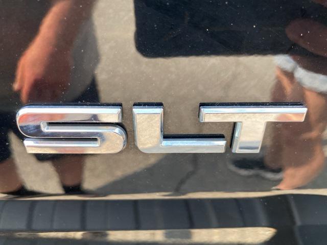 Photo of 2015 Onyx Black GMC Canyon