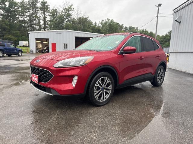 Photo of 2020 Red Ford Escape