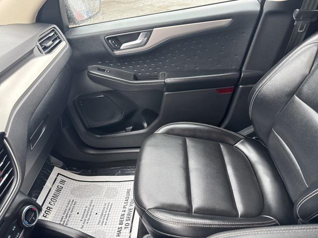 Photo of 2020 Red Ford Escape