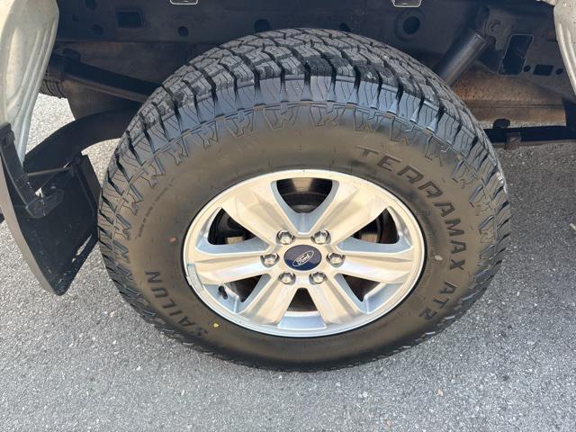 Photo of 2015 Ingot Silver Ford F-150