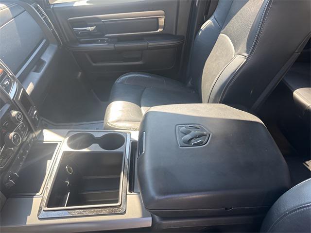 Photo of 2015 Bright White Clearcoat RAM 1500