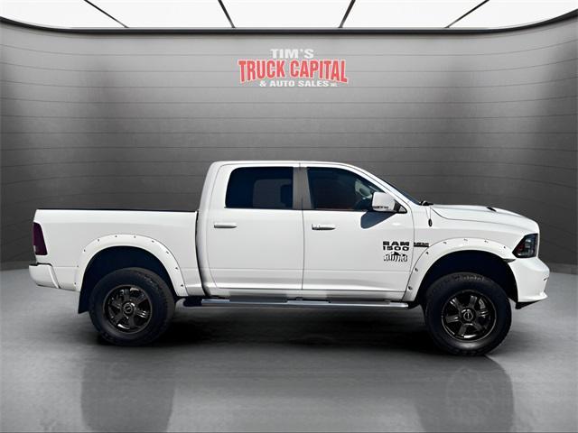 Photo of 2015 Bright White Clearcoat RAM 1500