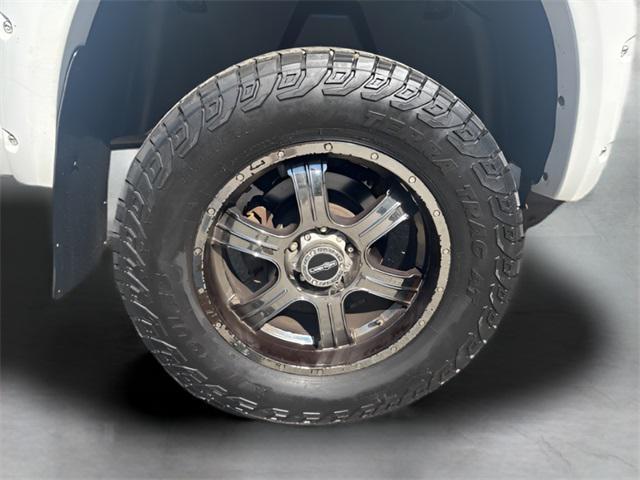 Photo of 2015 Bright White Clearcoat RAM 1500