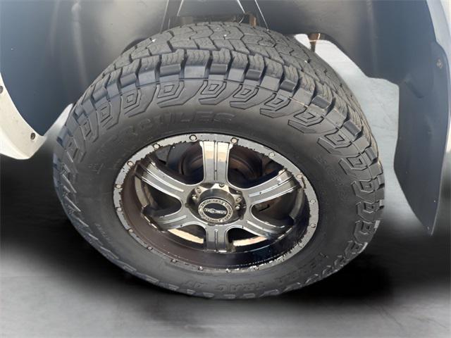 Photo of 2015 Bright White Clearcoat RAM 1500
