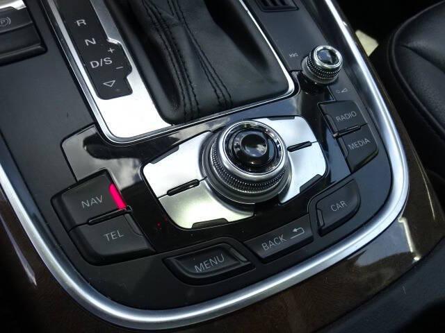 Photo of 2016 Blue Audi Q5