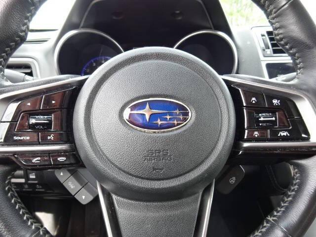 Photo of 2018 Crystal White Pearl Subaru Outback