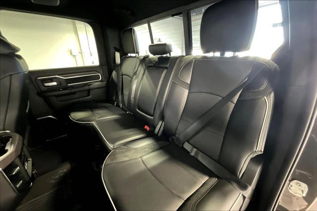Photo of 2025 Diamond Black Crystal Pearlcoat RAM 3500