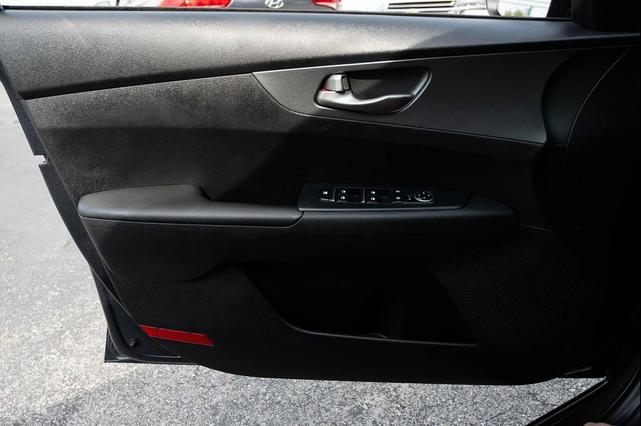 Photo of 2020 Gravity Grey Kia Forte