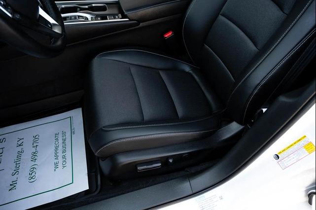Photo of 2022 Platinum White Pearl Honda Accord Hybrid