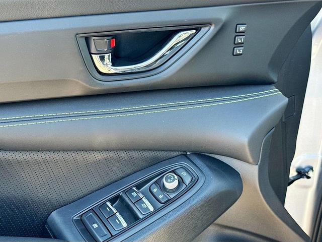 Photo of 2025 Ice Silver Metallic Subaru Ascent