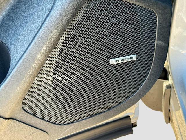Photo of 2025 Ice Silver Metallic Subaru Ascent